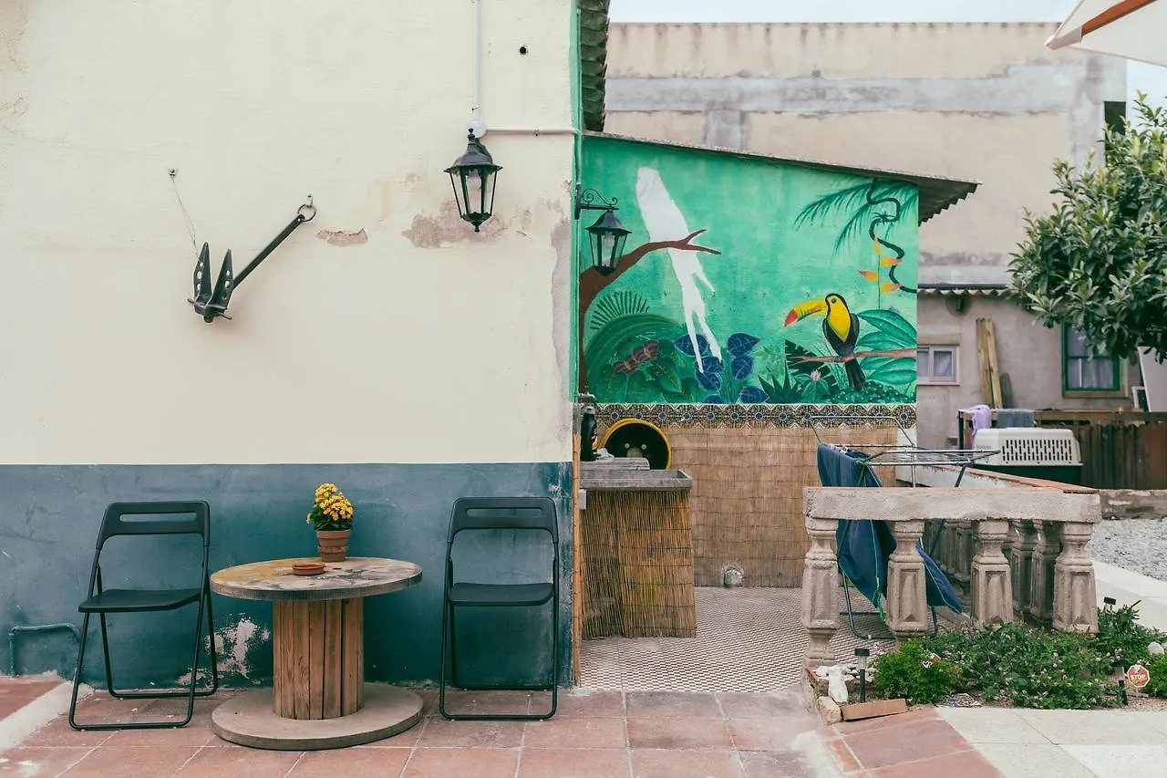 Mucha Masia Hostel Rural Urba El Prat de Llobregat