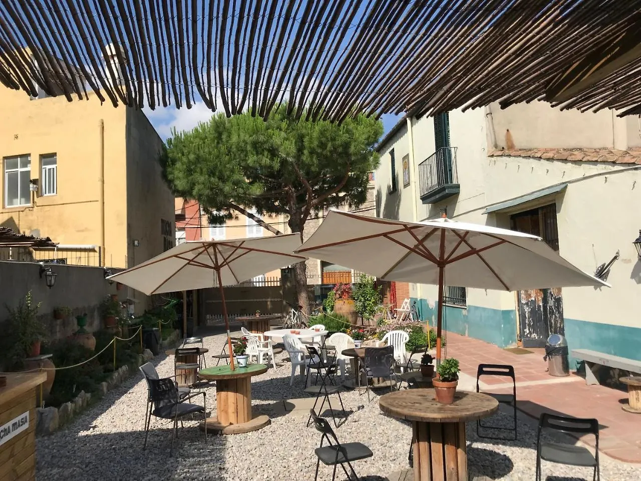 Mucha Masia Hostel Rural Urba El Prat de Llobregat