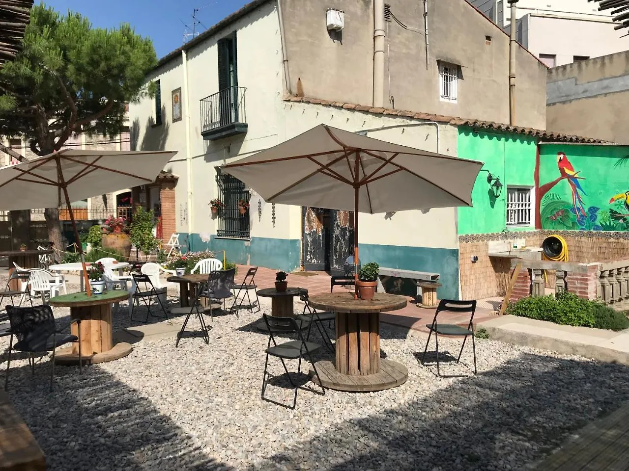 Mucha Masia Hostel Rural Urba El Prat de Llobregat Spanien